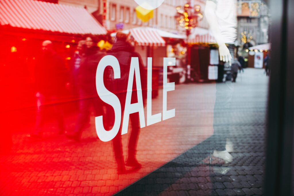 Business insurance tips to ensure safety during Black Friday and Cyber Monday