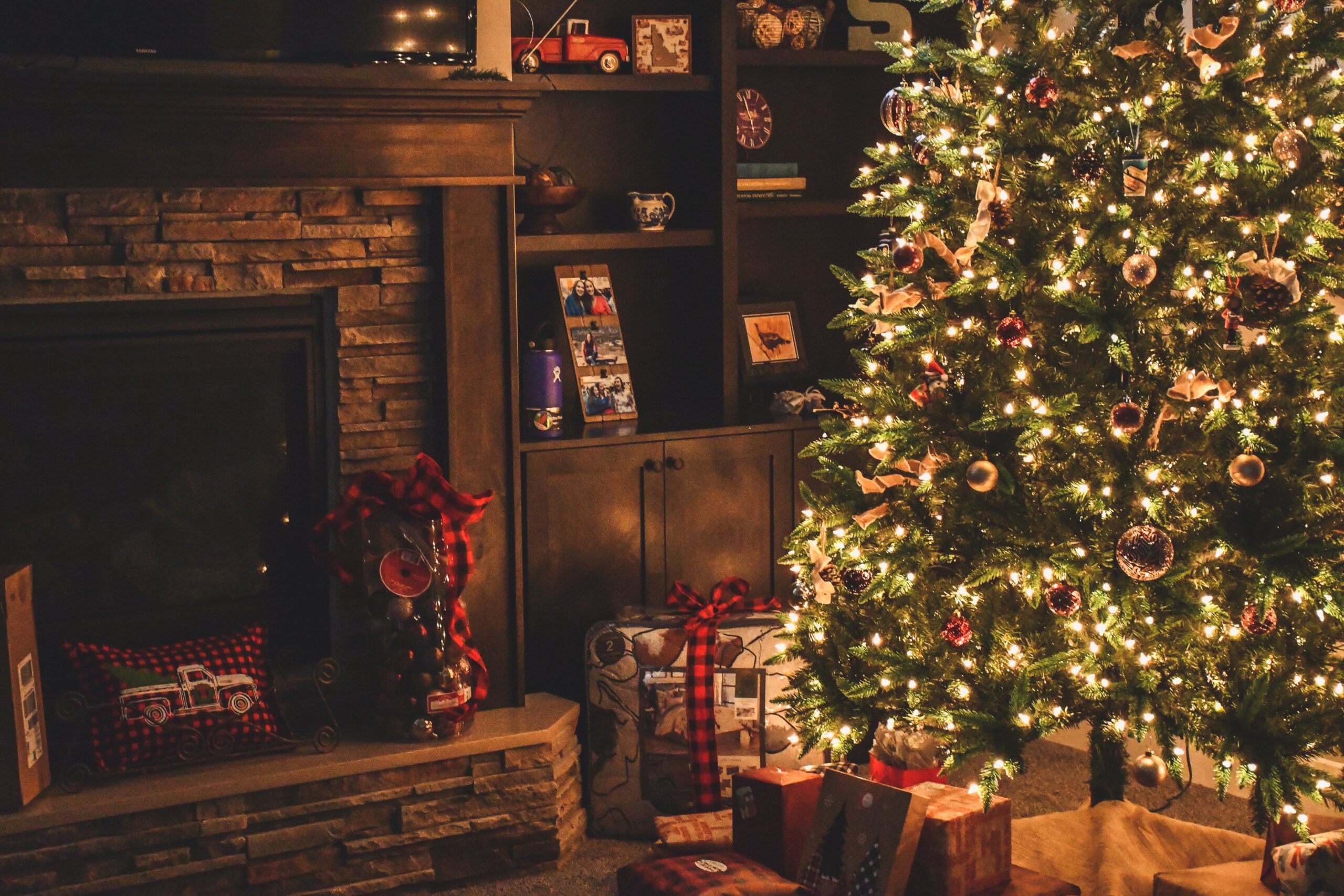 fireplace and lighting safety is crucial for preventing fires during the holiday season